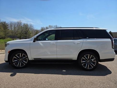 Used 2021 Cadillac Escalade Sport w/ Driver Assist Tech Package AWD/4WD image 22