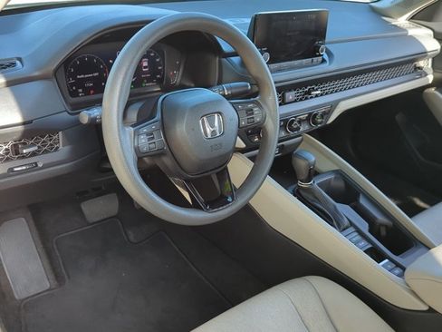 Used 2024 Honda Accord EX image 9