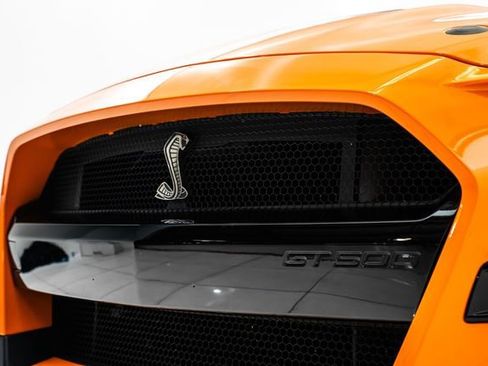 Used 2021 Ford Mustang Shelby GT500 w/ Technology Package image 8