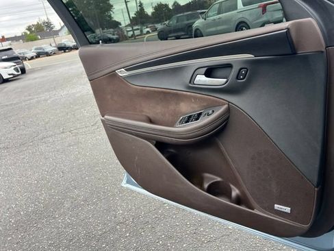 Used 2014 Chevrolet Impala LT FWD image 17
