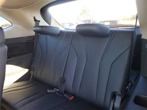 Used 2023 Acura MDX SH-AWD w/ Technology Package image 10