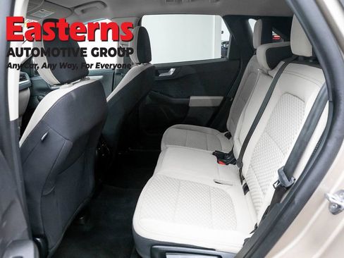 Used 2020 Ford Escape SE AWD/4WD image 21