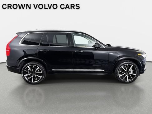 Used 2024 Volvo XC90 B6 Plus w/ Protection Package image 5