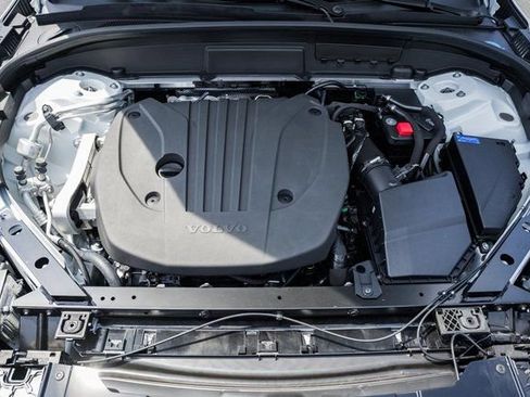 Used 2026 Volvo XC60 B5 Ultra w/ Protection Package Premier image 17