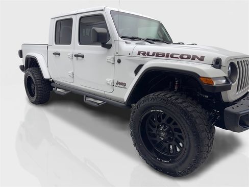 Used 2021 Jeep Gladiator Rubicon image 12