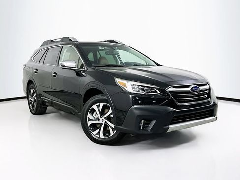 Used 2021 Subaru Outback Touring XT AWD/4WD image 2