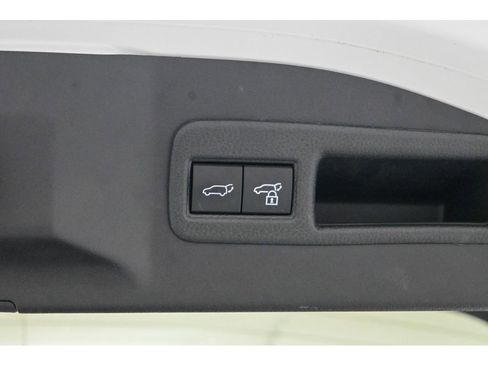 Used 2023 Subaru Solterra AWD image 52