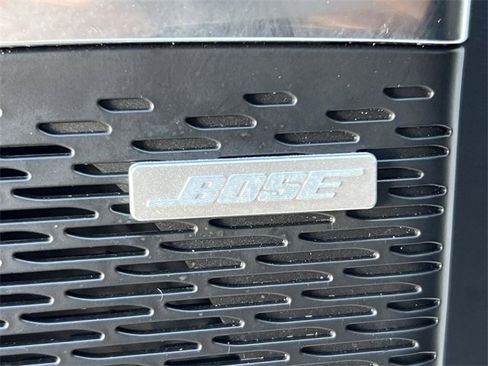 Used 2025 GMC Acadia Elevation image 23