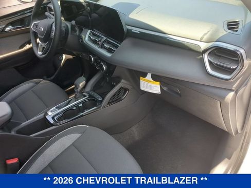 New 2026 Chevrolet TrailBlazer LT w/ Convenience Package AWD/4WD image 22