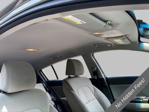 Used 2018 Kia Sportage LX FWD image 17
