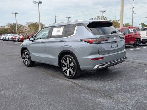 New 2026 Mitsubishi Outlander SEL AWD/4WD image 8