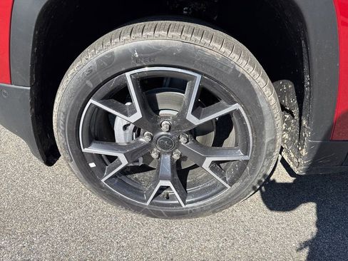 New 2026 Jeep Cherokee Overland AWD/4WD image 9