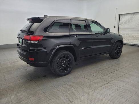 Used 2021 Jeep Grand Cherokee Laredo X image 10