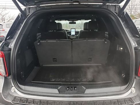 Used 2022 Ford Explorer ST w/ Equipment Group 401A image 5