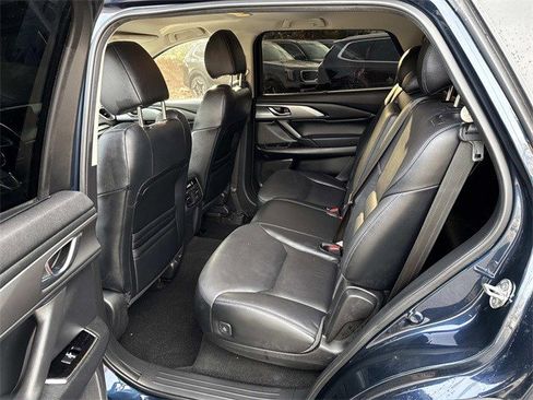 Used 2022 MAZDA CX-9 Touring Plus image 17