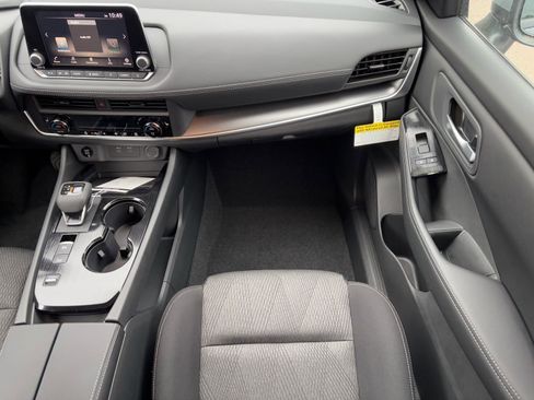New 2026 Nissan Rogue SV w/ Cold Weather Package FWD image 17