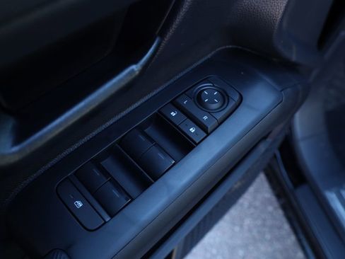 New 2025 Toyota Tacoma SR5 image 28