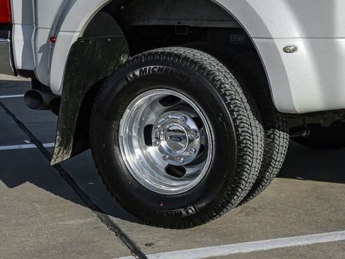 Used 2022 Ford F350 Lariat w/ Lariat Value Package image 57