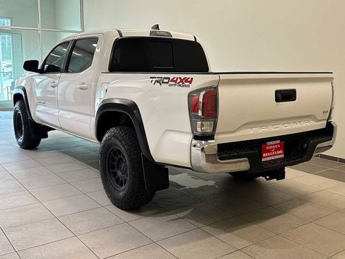 Certified 2023 Toyota Tacoma TRD Off-Road image 4