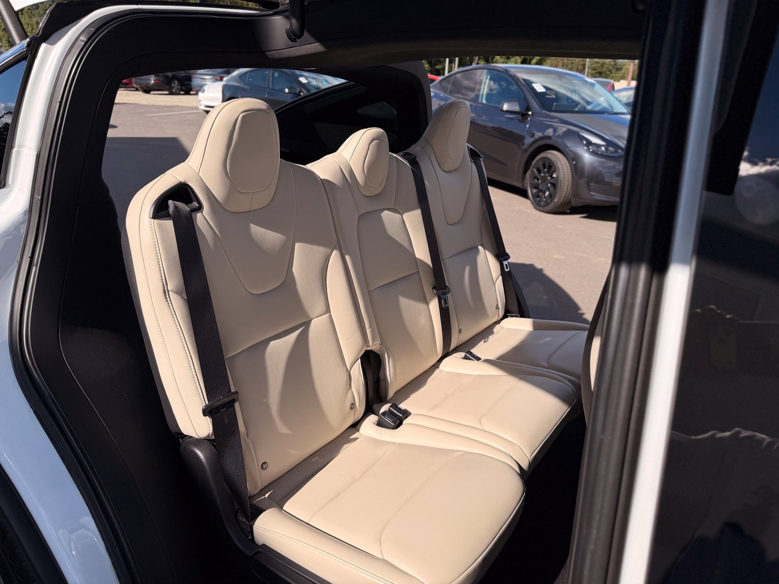 Used 2019 Tesla Model X 75D AWD/4WD image 9