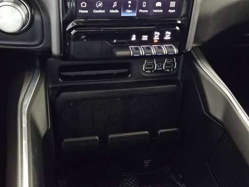 Used 2023 RAM 1500 Laramie image 13
