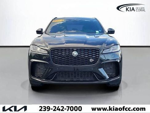 Used 2024 Jaguar F-PACE SVR AWD/4WD image 2