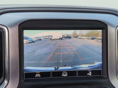 Used 2021 GMC Sierra 1500 SLT w/ SLT Premium Package image 18