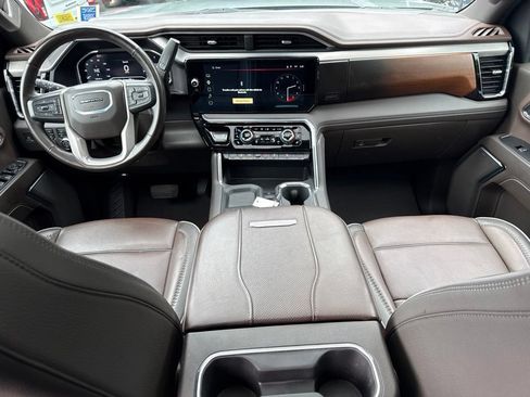 Used 2024 GMC Sierra 2500 Denali w/ Denali Reserve Package AWD/4WD image 20