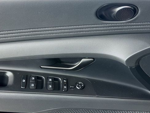 New 2026 Hyundai Elantra Sport w/ Cargo Package image 18