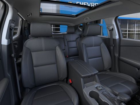 New 2026 Chevrolet Blazer LT w/ Midnight/Sport Edition AWD/4WD image 30