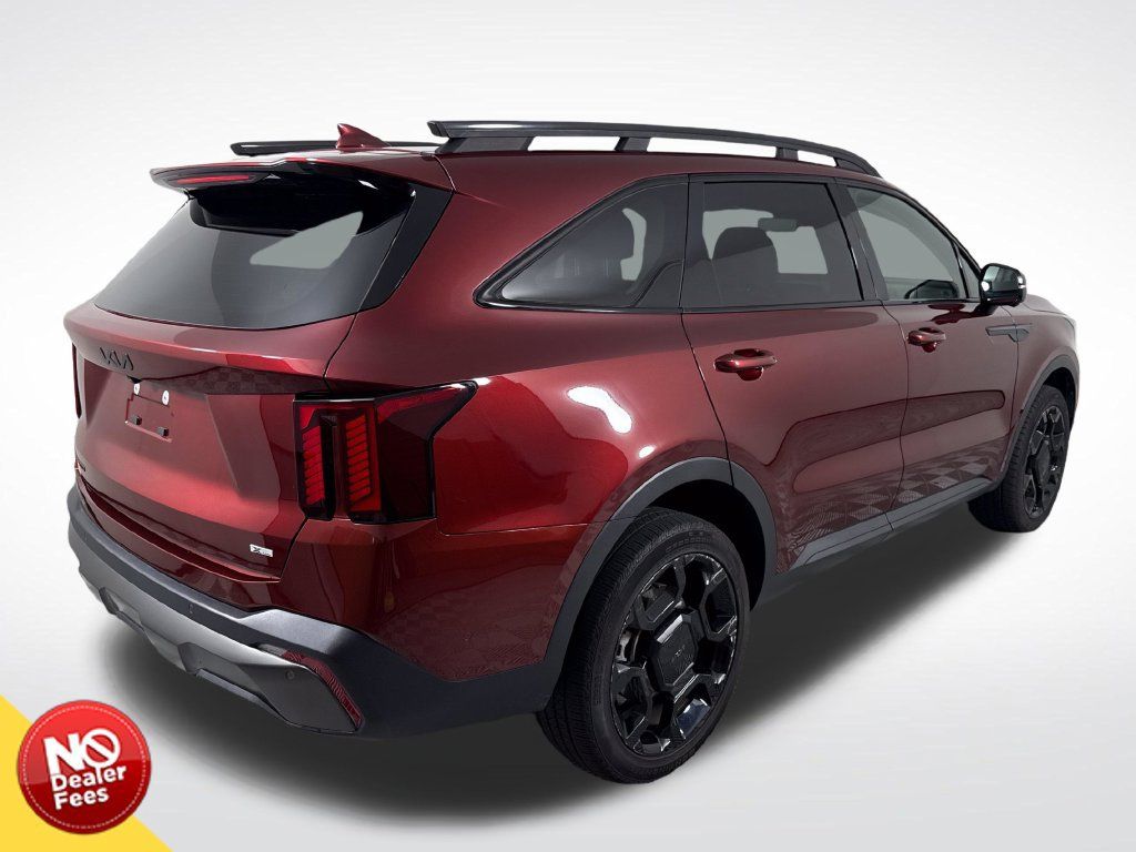 Used 2025 Kia Sorento SX AWD/4WD image 3