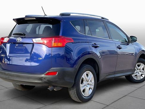 Used 2015 Toyota RAV4 LE image 13