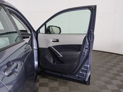 Used 2024 Toyota Corolla Cross L FWD image 16