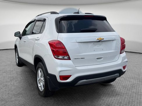 Used 2021 Chevrolet Trax LT w/ Premium Seat Package AWD/4WD image 6