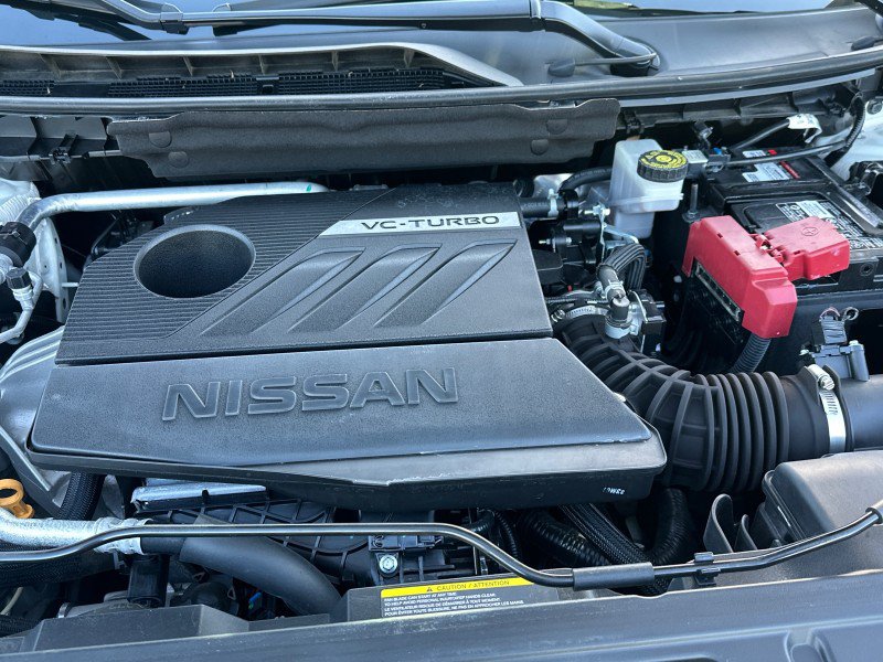 Used 2023 Nissan Rogue SV w/ SV Premium B Package FWD image 19