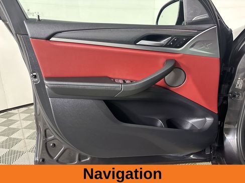 Used 2023 BMW X3 sDrive30i image 9