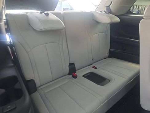Certified 2026 INFINITI QX60 Luxe w/ Cargo Package AWD/4WD image 9