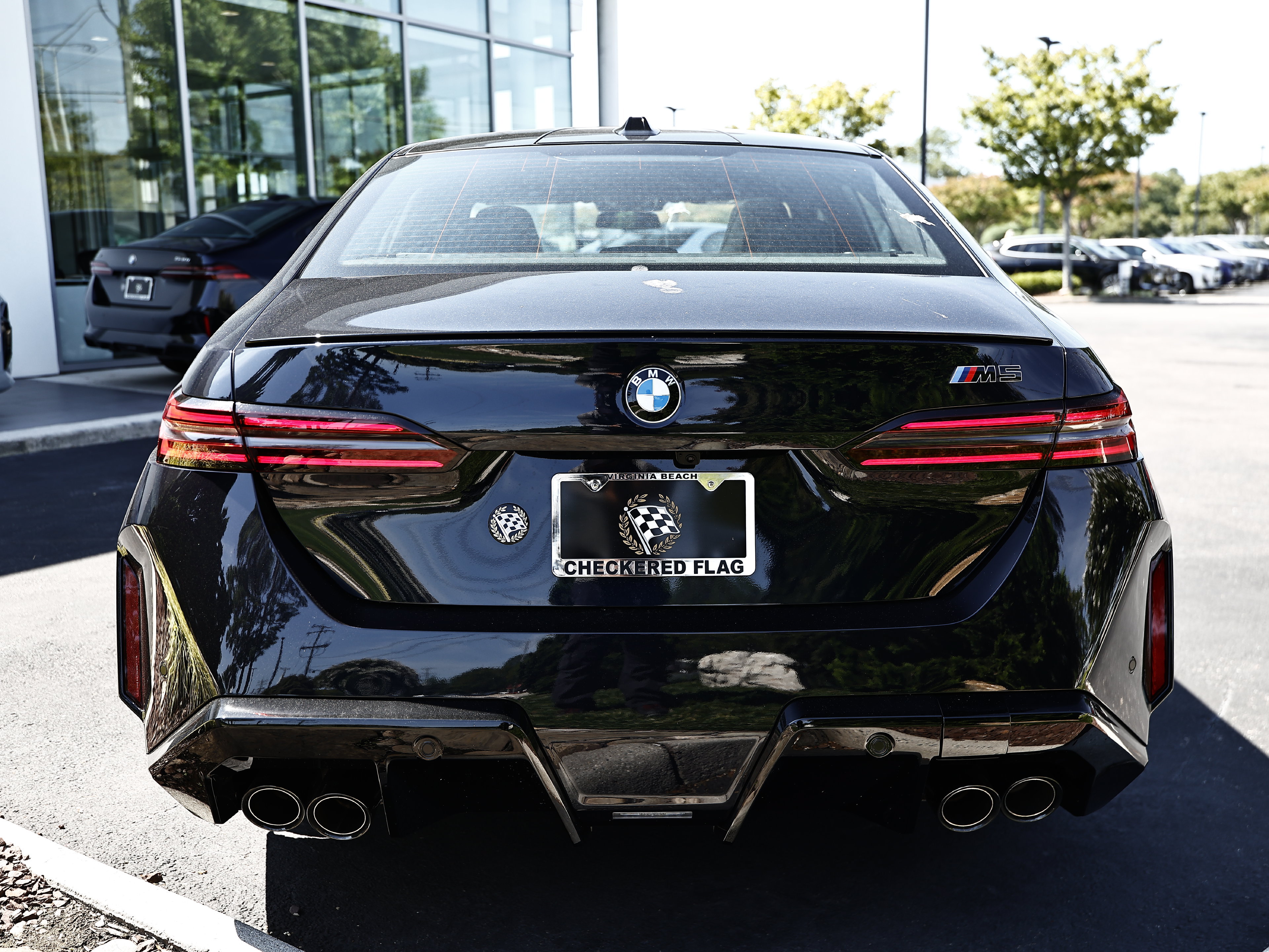 New 2027 BMW M5 w/ Executive Package AWD/4WD image 8
