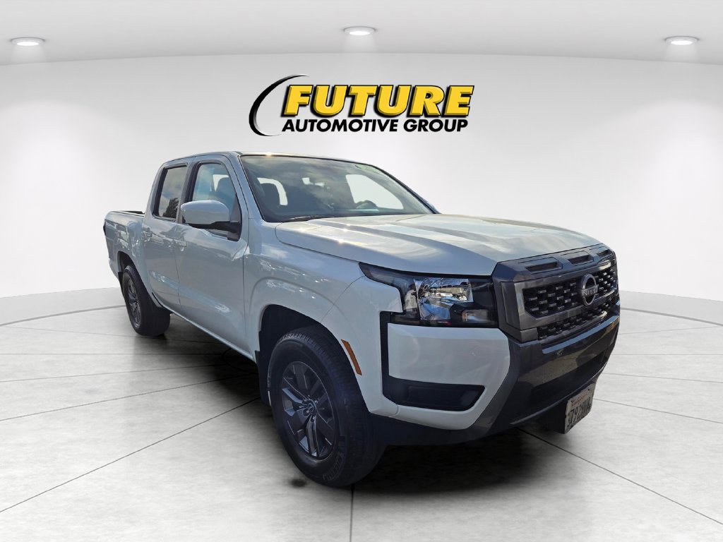 Used 2025 Nissan Frontier SV RWD image 1