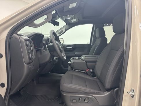 New 2026 Chevrolet Silverado 1500 Custom Trail Boss w/ Dark Appearance Package image 24