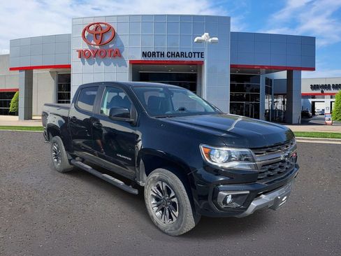 Used 2022 Chevrolet Colorado Z71 RWD image 3