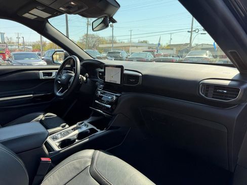Used 2022 Ford Explorer ST w/ Equipment Group 401A AWD/4WD image 24