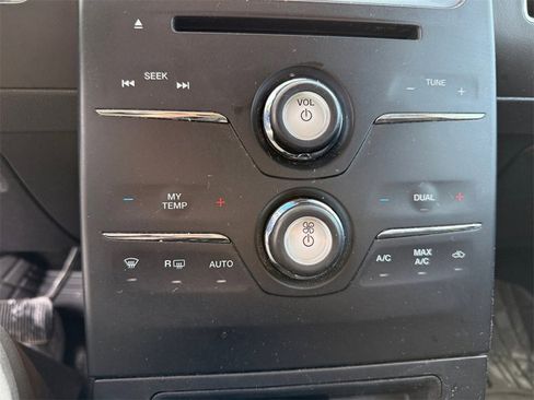 Used 2018 Ford Flex SEL image 30