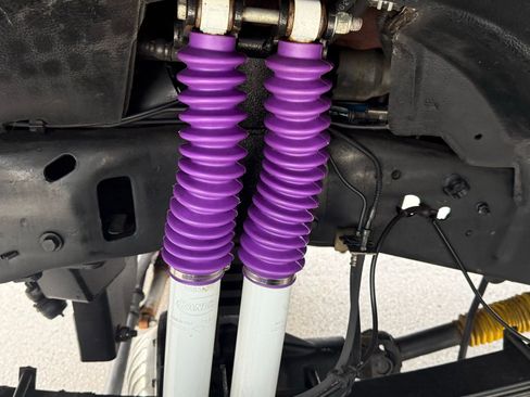 Used 1999 Ford F350 4x4 Crew Cab DRW Super Duty image 31