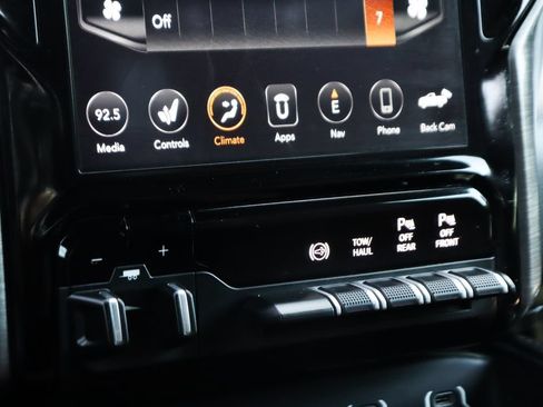 Used 2019 RAM 3500 Limited AWD/4WD image 36
