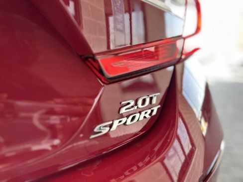 Used 2019 Honda Accord Sport image 18