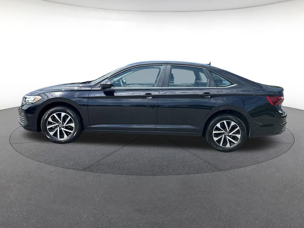 Used 2024 Volkswagen Jetta S FWD image 2