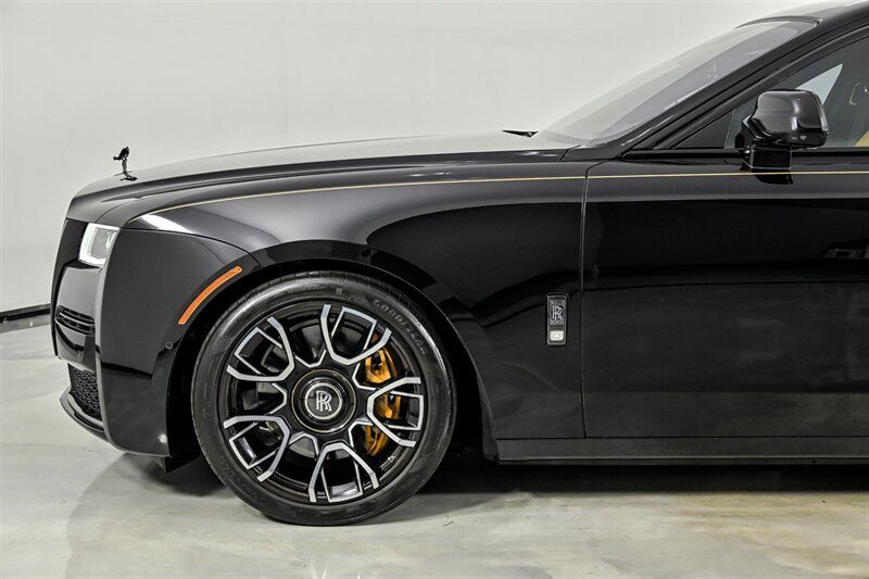 Used 2022 Rolls-Royce Ghost Black Badge AWD/4WD image 7