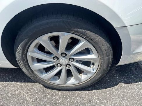 Used 2016 Buick LaCrosse Leather w/ Experience Buick Package FWD image 7