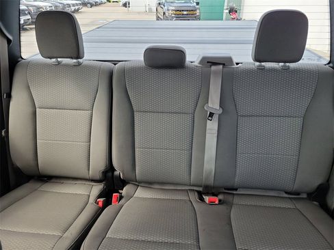 Used 2019 Ford F150 XLT w/ XTR Package image 11